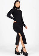 Vestido Midi Manga Longa e Gola Alta Fenda Preto