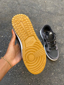 Dunk Low SB