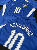 Camisa Seleção Brasileira Azul Retrô Ronaldinho 2002