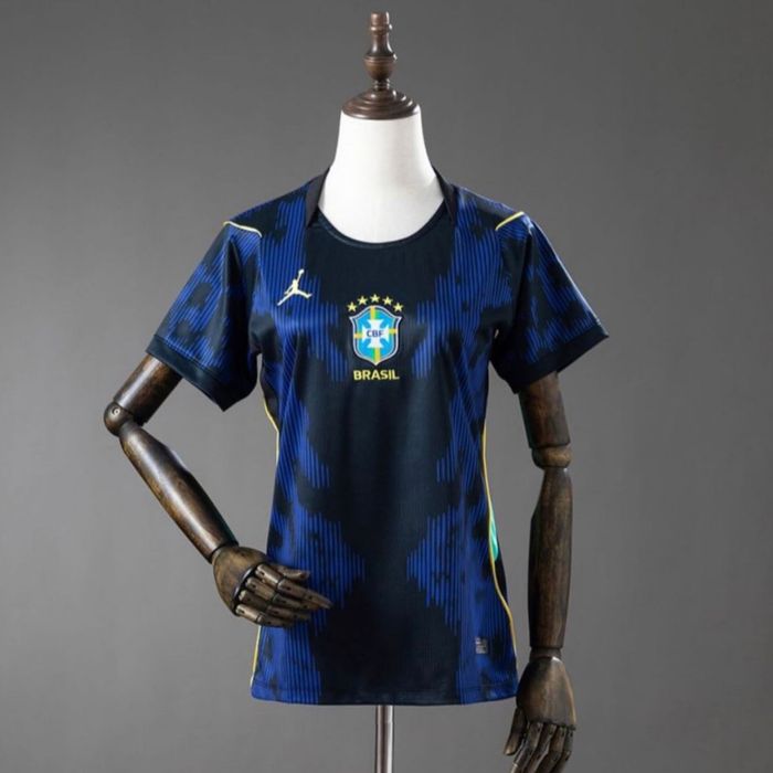 Camisa Seleção Brasil  Oficial  Tailandesa 1.1 Azul Feminina